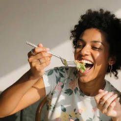 Itopfox 40-Piece Hammered Silverware Set, 18/10 Stainless Steel Flatware For 8, Cutlery Set For Home, Party, Wedding, Mirror Polished Dishwasher Safe -Kitchen Chef GUEST 01562fbe 9a51 4d0f 8172 c1b7449ef77d