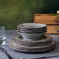 Itopfox Farmhouse Melamine Dinnerware Set, 12-Piece Rustic Plates And Bowls For Picnic, Camping, Indoor And Outdoor Use, Dishwasher Safe -Kitchen Chef GUEST 205e2fdc 78f6 4f5a 8add d7bedc195634