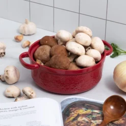 Itopfox Lace Emboss Casserole Dish With Lid, 2 Quart Ceramic Round Serving Dish For Oven To Table, Dinner And Party, Christmas Gifts In Classic Red -Kitchen Chef GUEST 8ab2a895 563c 4115 be28 4940b8640c37