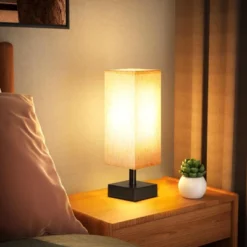 Itopfox Small Table Lamp For Bedroom - Minimalist Night Stand Light With Square Fabric Shade, Desk Reading Lamp For Kids Room Living Room Office Dorm -Kitchen Chef GUEST bf170105 dc9d 400a 8d82 799d267ca5f8