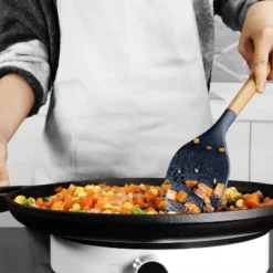 Itopfox Silicone Cooking Utensils Set - Heat Resistant Kitchen Utensils With Wooden Handles, BPA Free Gadgets For Non-Stick Cookware -Kitchen Chef GUEST cbb0beae 85f0 4a7c af11 120d4861bc47