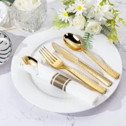 Itopfox 100-Pack Gold Plastic Silverware Set Disposable Cutlery With Forks, Knives, Spoons & Napkins, Elegant & Durable For Parties, Events, Banquets -Kitchen Chef GUEST d9eea2f4 dd8d 4134 8493 f08c76602144