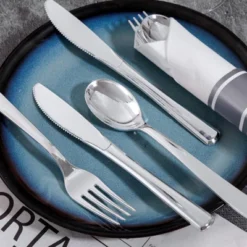 Itopfox 50 Guests Pre Rolled Silver Plastic Silverware Sets - Heavy Duty Cutlery With Napkins For Parties, Dinners & Weddings -Kitchen Chef GUEST f245935c b3f5 452f b844 efde49dfa2fe